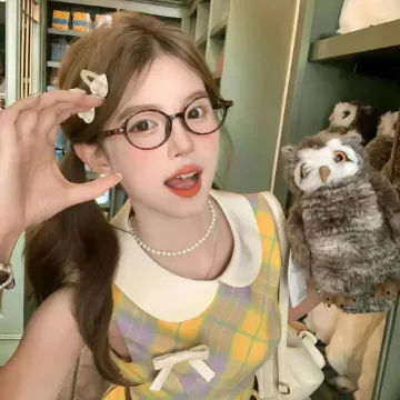 张浩女士